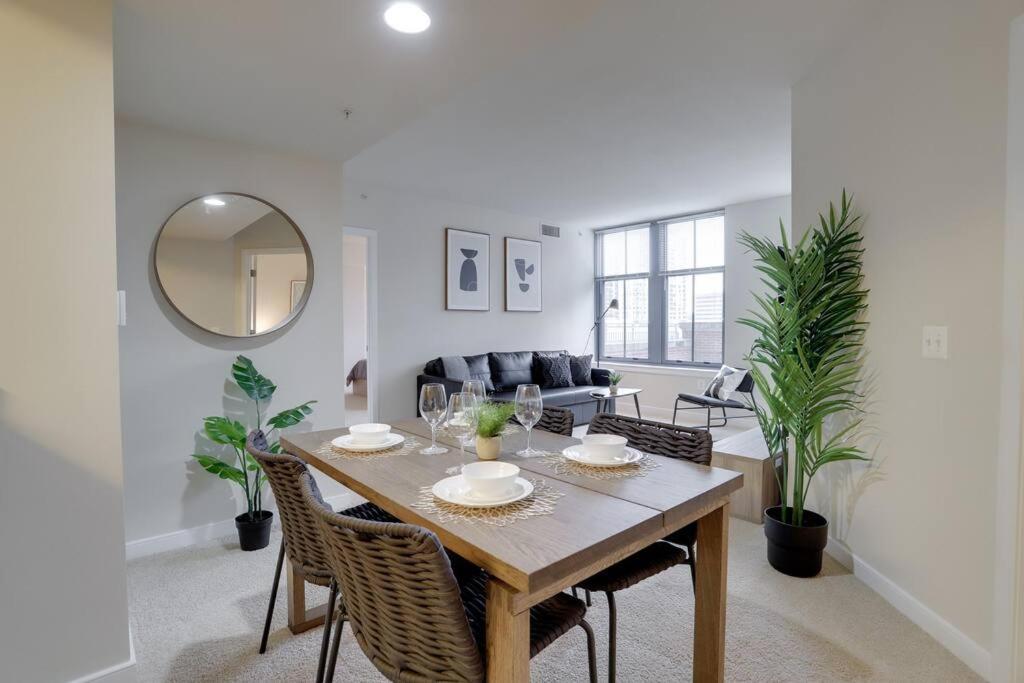 Bright And Cozy Apartment Near Pentagon City Arlington Buitenkant foto